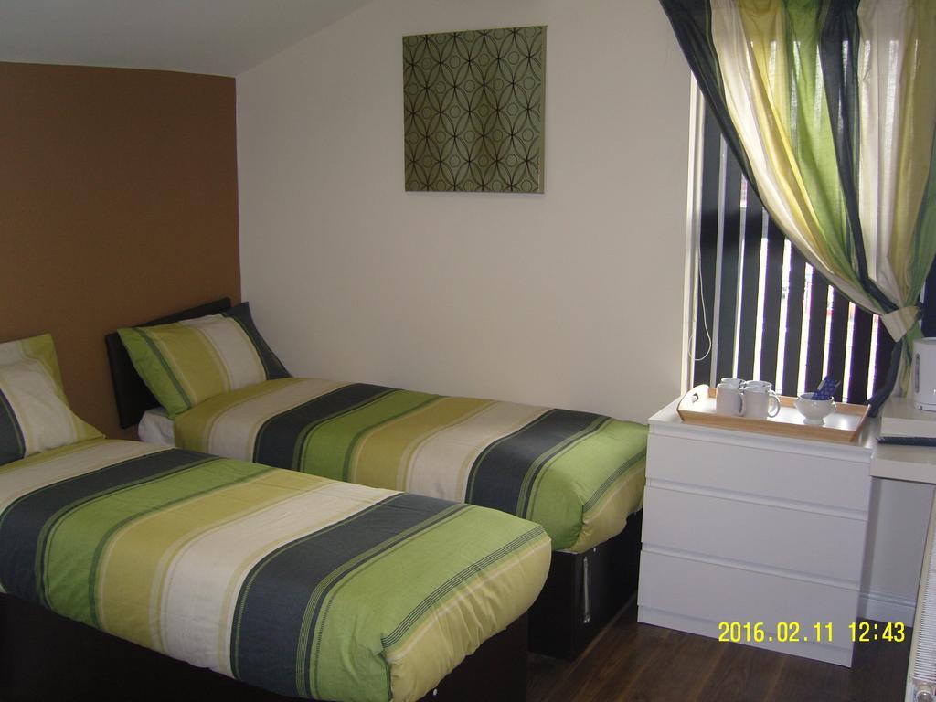 The Kop View Hotel Liverpool Habitación foto